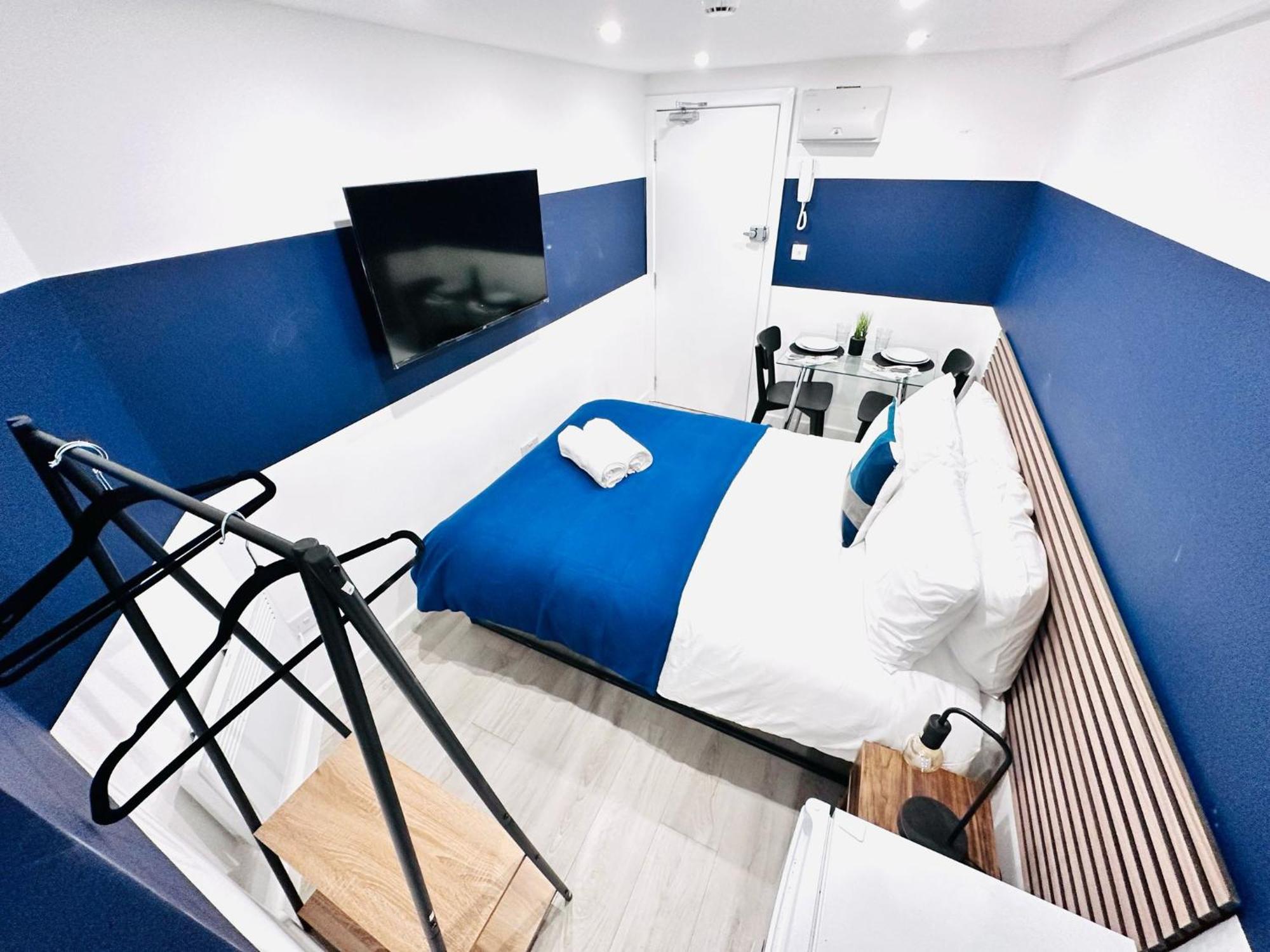 High Standard Central Studios Perfect For Tourists! Лондон Екстериор снимка
