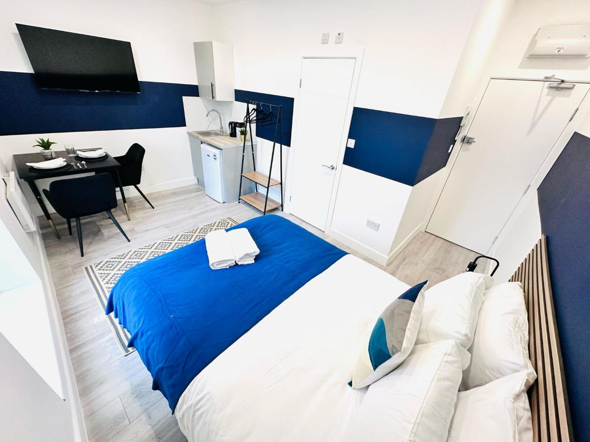 High Standard Central Studios Perfect For Tourists! Лондон Екстериор снимка