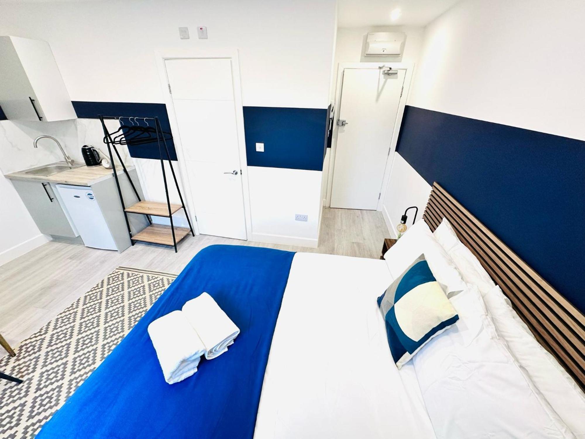 High Standard Central Studios Perfect For Tourists! Лондон Екстериор снимка