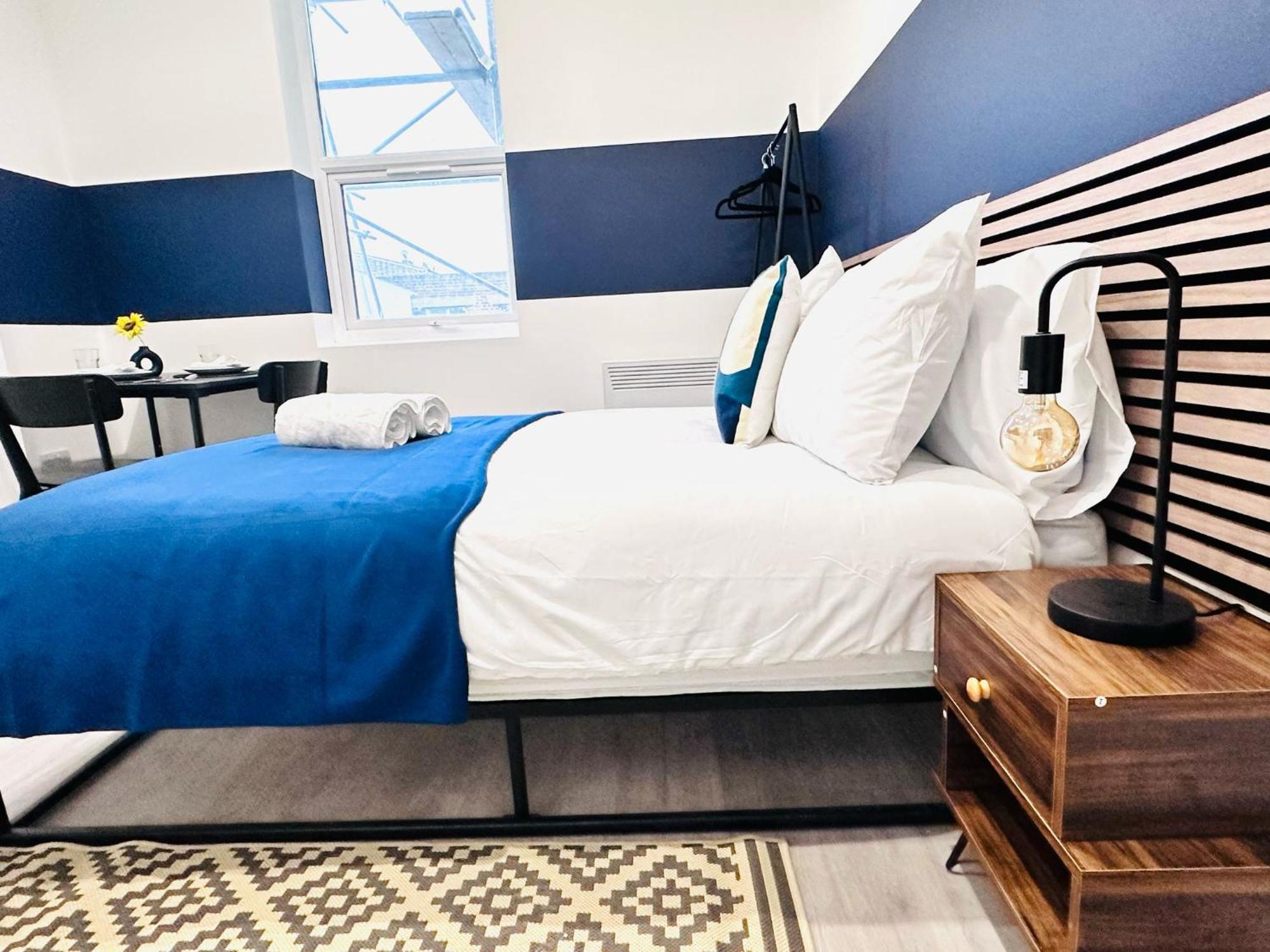 High Standard Central Studios Perfect For Tourists! Лондон Екстериор снимка