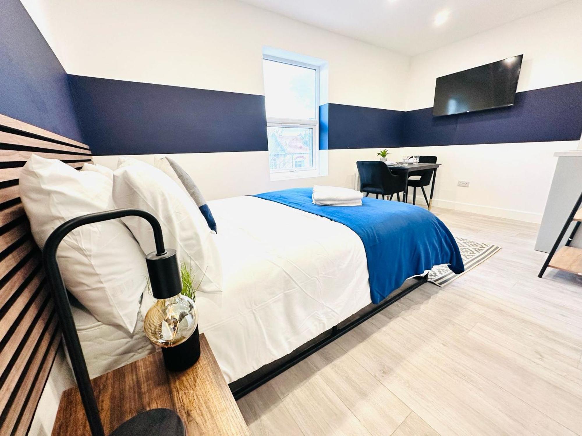High Standard Central Studios Perfect For Tourists! Лондон Екстериор снимка