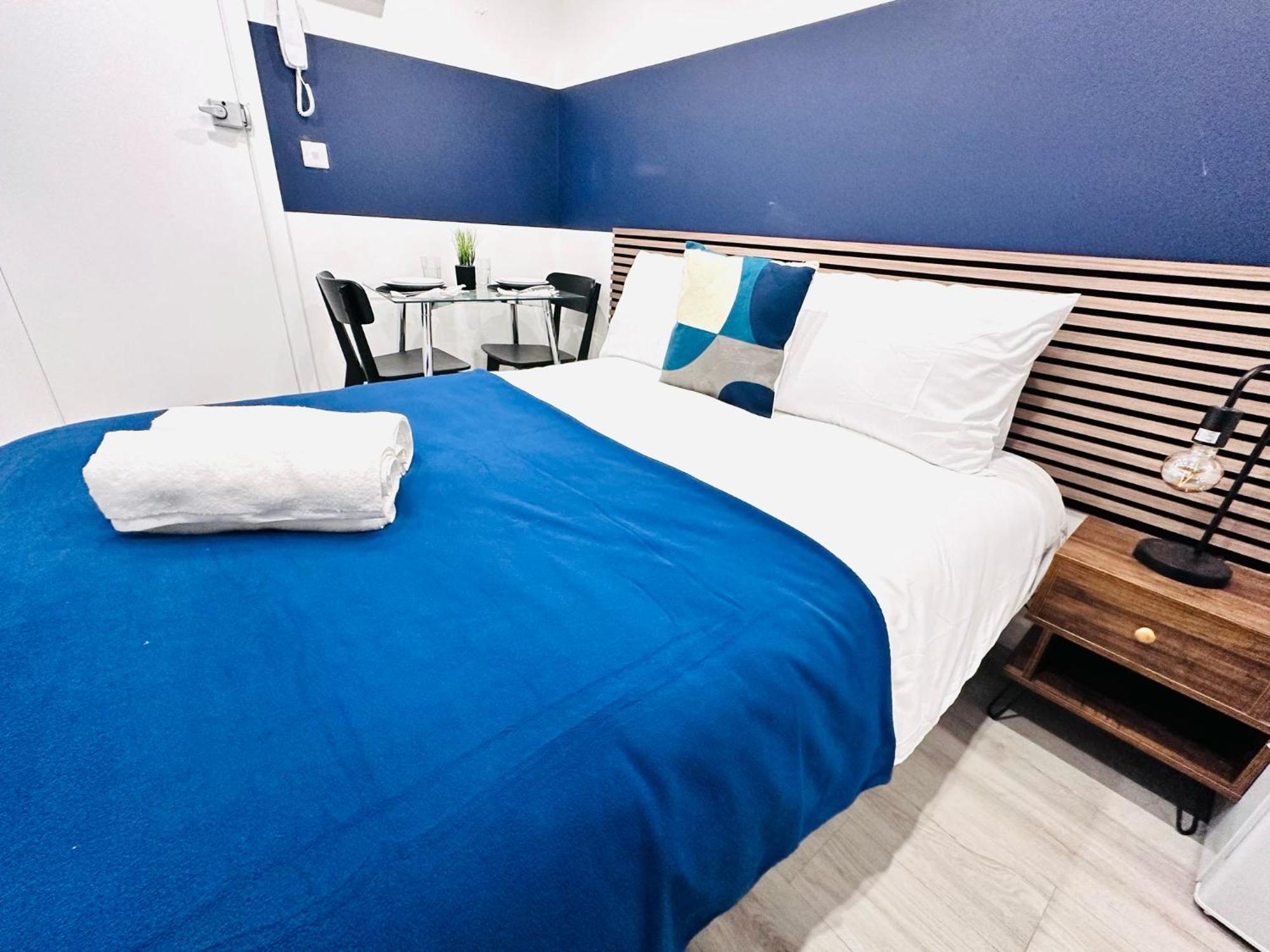 High Standard Central Studios Perfect For Tourists! Лондон Екстериор снимка
