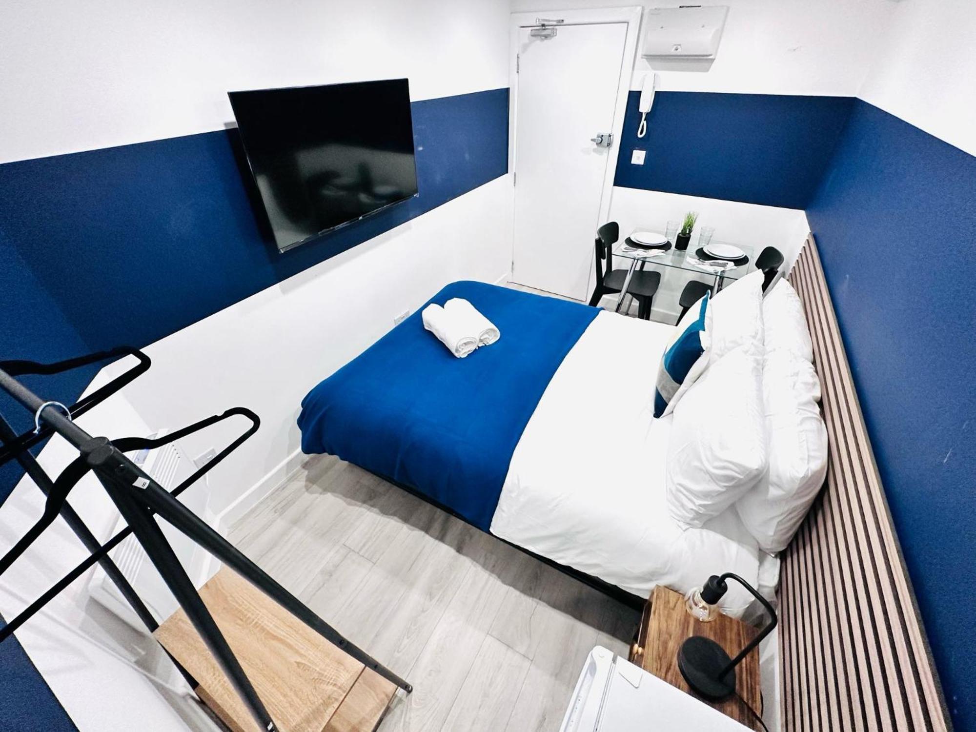 High Standard Central Studios Perfect For Tourists! Лондон Екстериор снимка