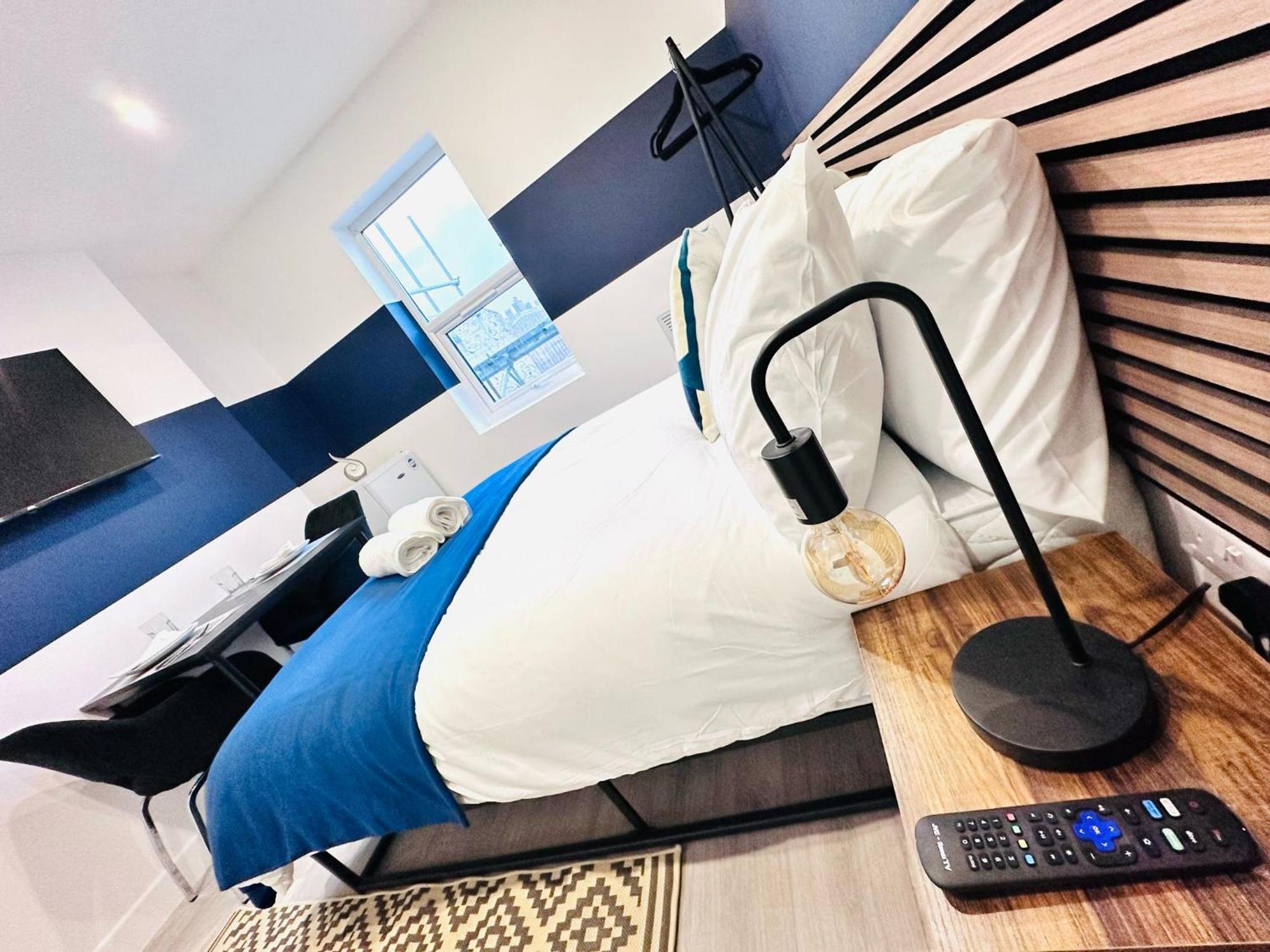 High Standard Central Studios Perfect For Tourists! Лондон Екстериор снимка