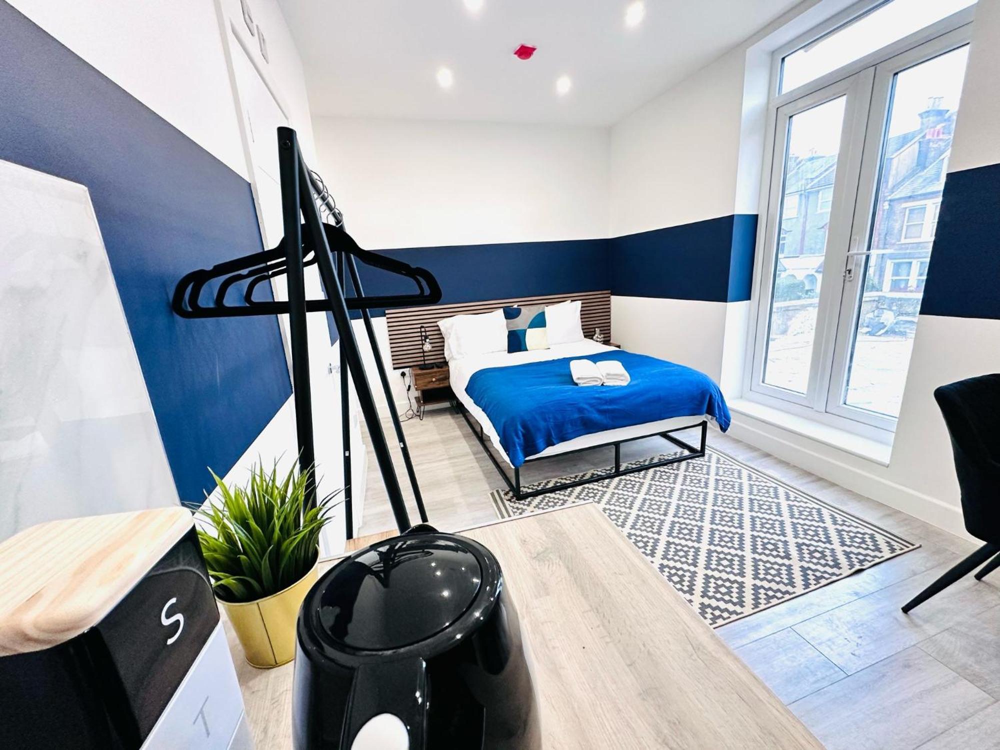 High Standard Central Studios Perfect For Tourists! Лондон Екстериор снимка