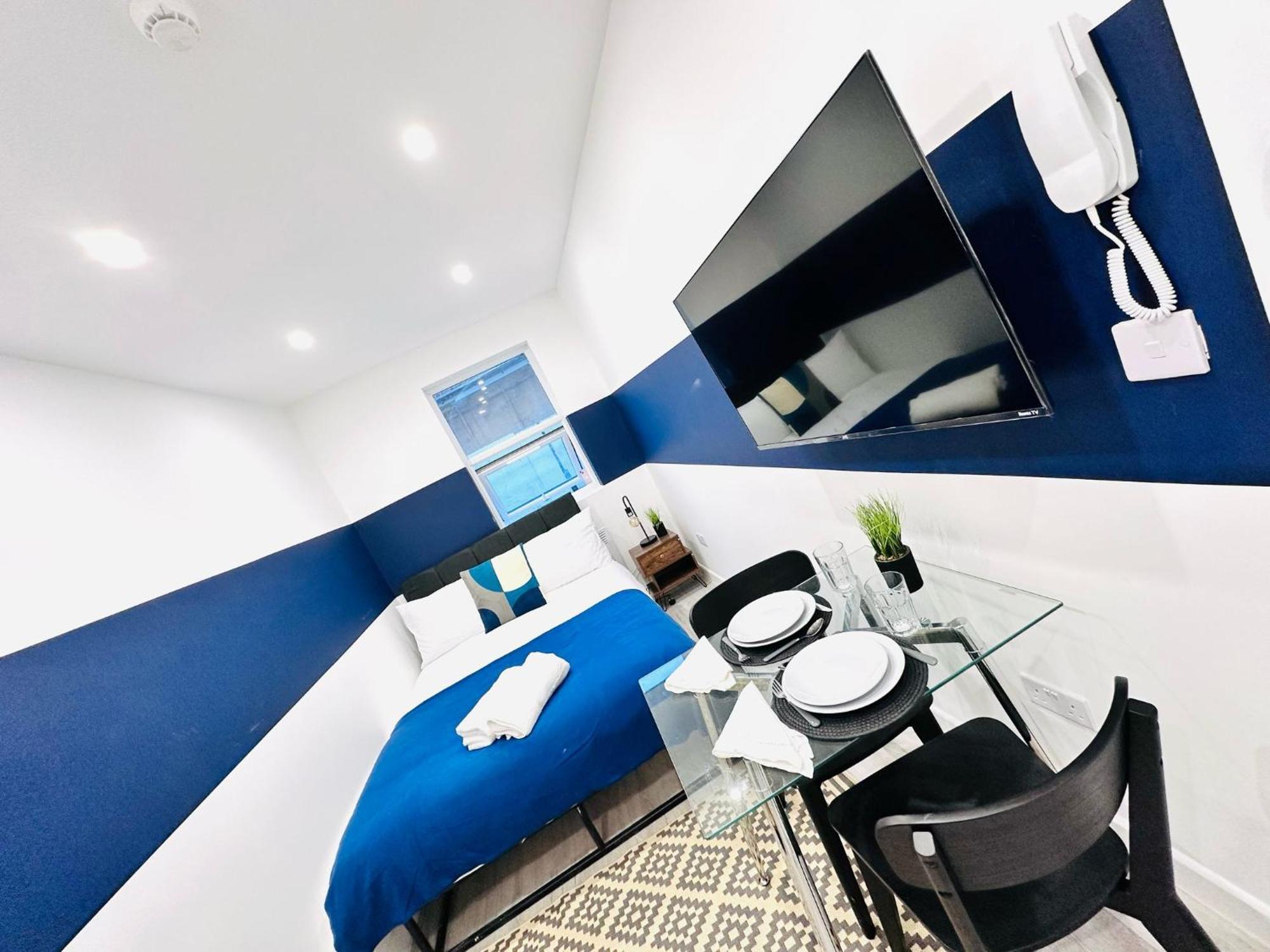 High Standard Central Studios Perfect For Tourists! Лондон Екстериор снимка