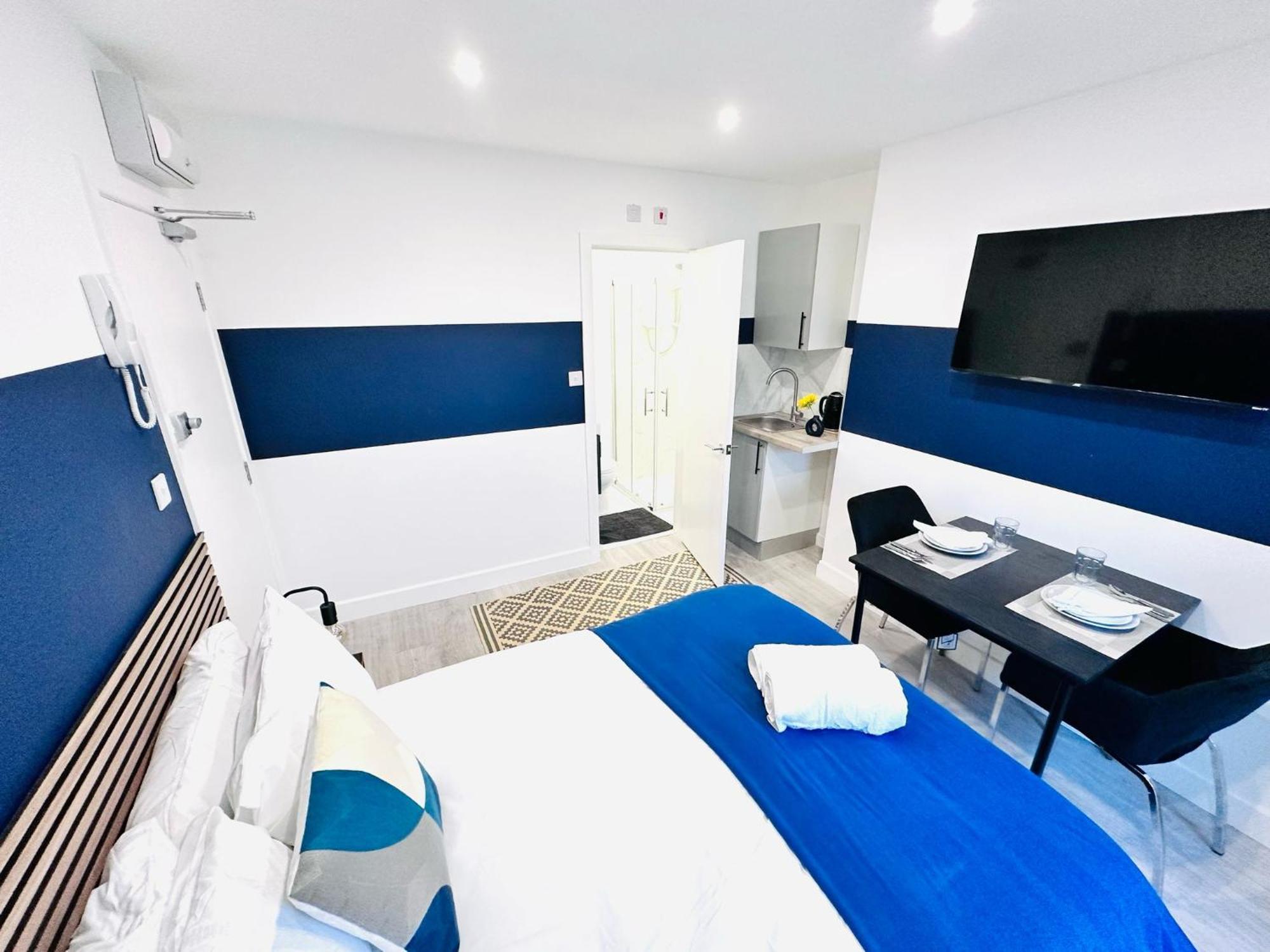 High Standard Central Studios Perfect For Tourists! Лондон Екстериор снимка