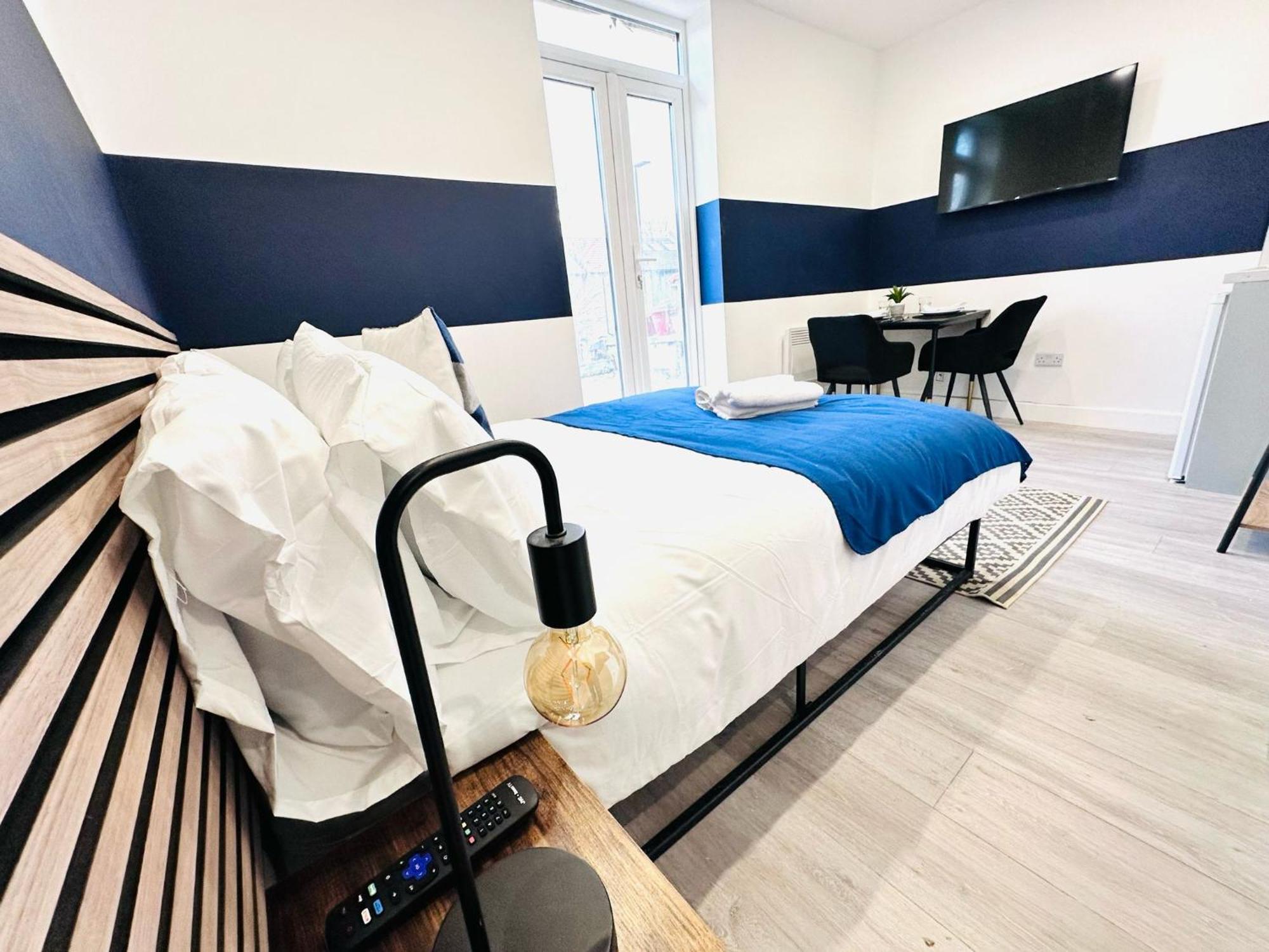 High Standard Central Studios Perfect For Tourists! Лондон Екстериор снимка